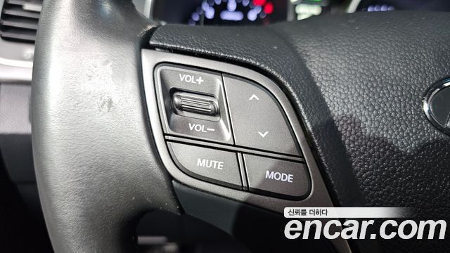 Hyundai Santafe 2016 — photo 26
