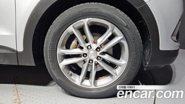 Hyundai Santafe 2016 — photo 7
