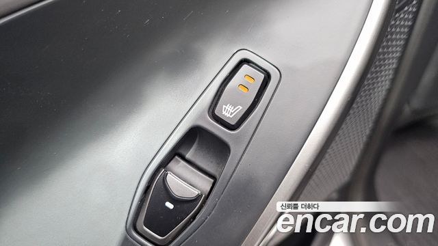 Hyundai Santafe 2016 — photo 30