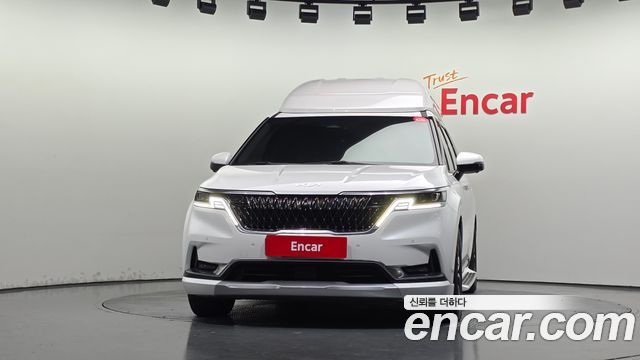 Kia Canival 2021 — photo 3