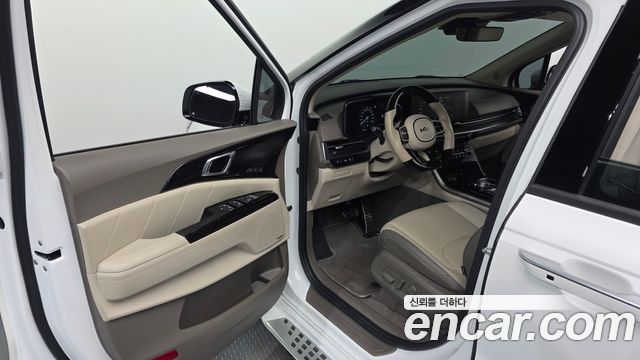 Kia Canival 2021 — photo 13