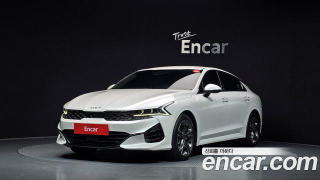 Kia K5 2023 — photo 1
