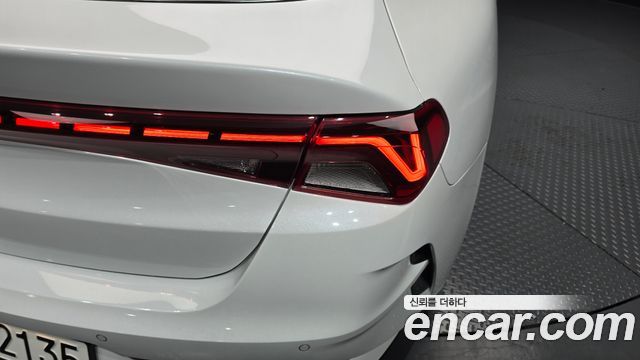 Kia K5 2023 — photo 9