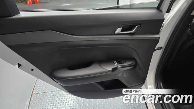 Kia K5 2023 — photo 15