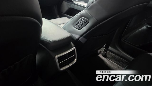 Kia K5 2023 — photo 31