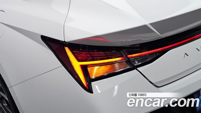 Hyundai AVANTE 2026 — photo 9