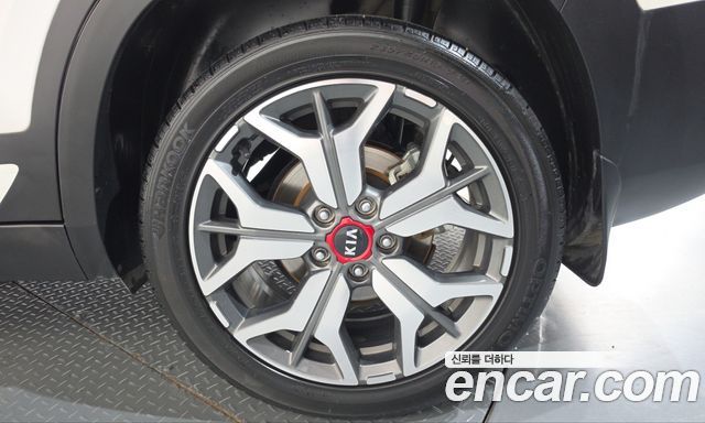Kia Seltos 2020 — photo 7