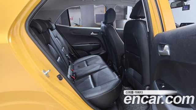 Kia morning 2023 — photo 17