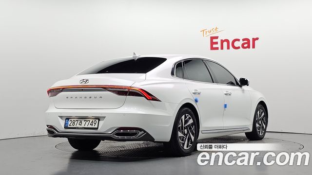 Hyundai Grandeur 2021 — photo 2