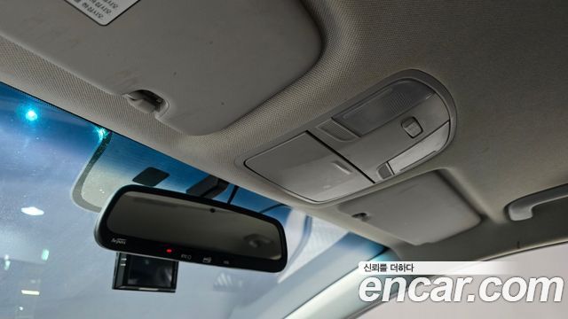Hyundai AVANTE 2018 — photo 20