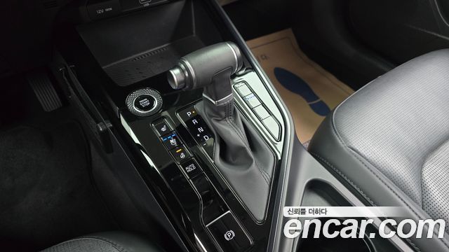 Kia Niro 2023 — photo 9