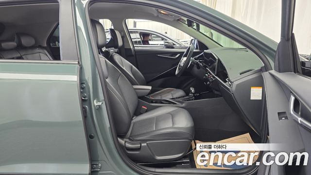 Kia Niro 2023 — photo 12