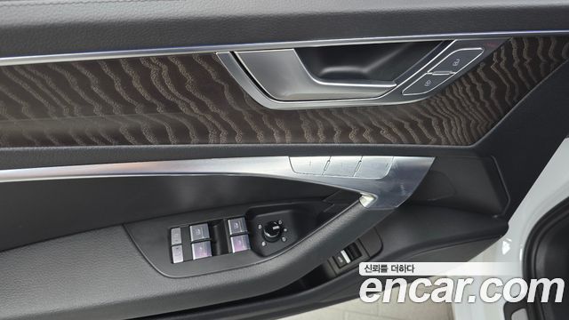 Audi A6 2021 — photo 24