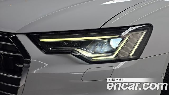 Audi A6 2021 — photo 8
