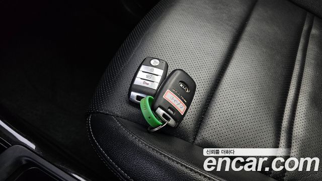 Kia Sorento 2016 — photo 22