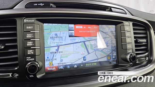 Kia Sorento 2016 — photo 27