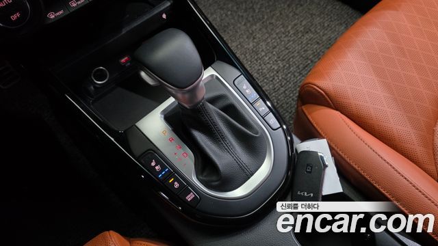 Kia K3 2023 — photo 12