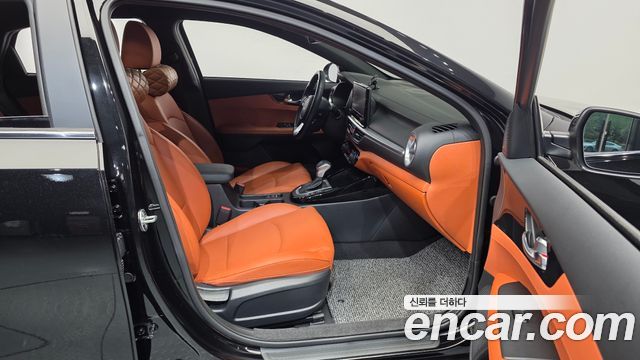 Kia K3 2023 — photo 17