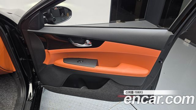 Kia K3 2023 — photo 15