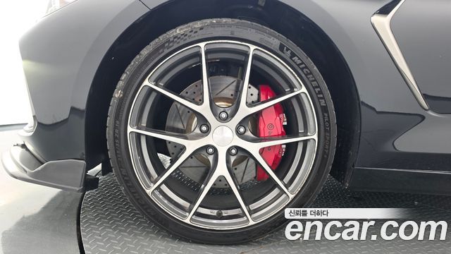 Genesis G70 2019 — photo 5