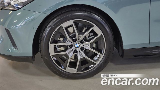 BMW 5-Series 2026 — photo 5