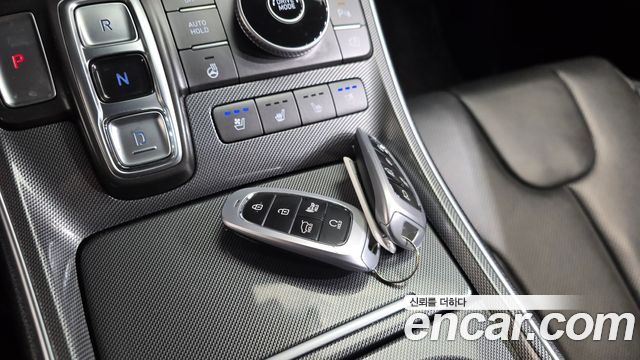 Hyundai Santafe 2021 — photo 21