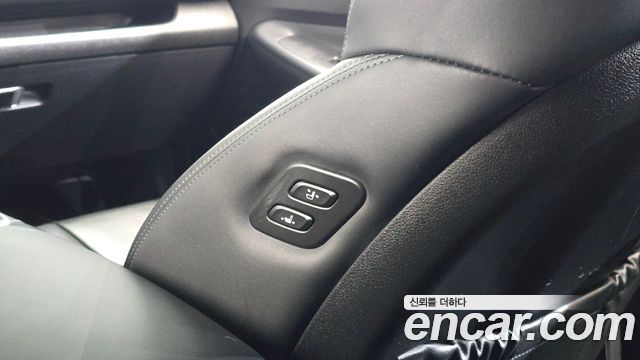 Hyundai Santafe 2021 — photo 28