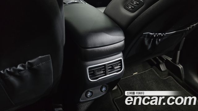Hyundai Santafe 2021 — photo 30