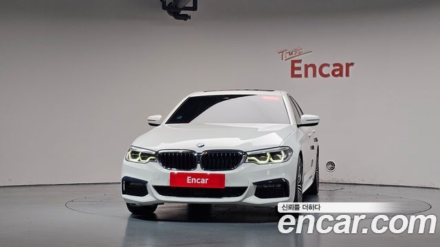 BMW 5-Series 2020 — photo 3