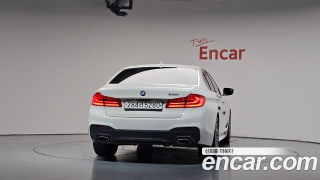 BMW 5-Series 2020 — photo 4