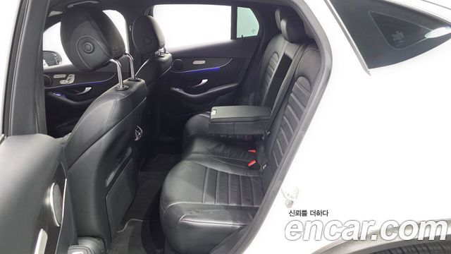 Mercedes-Benz GLC-Class 2020 — photo 18