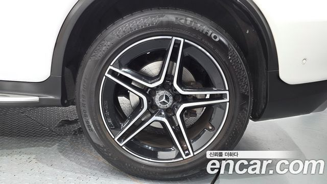 Mercedes-Benz GLC-Class 2020 — photo 7