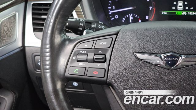 Genesis G80 2019 — photo 23