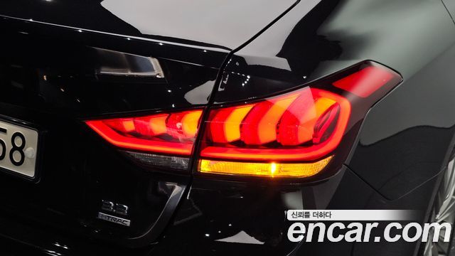 Genesis G80 2019 — photo 9