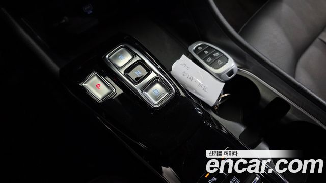 Hyundai Sonata 2022 — photo 12