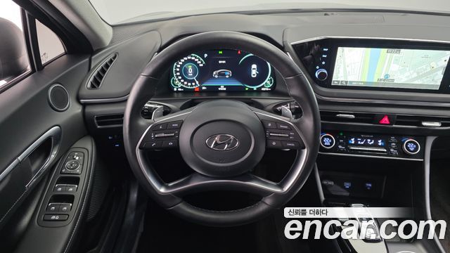 Hyundai Sonata 2022 — photo 19