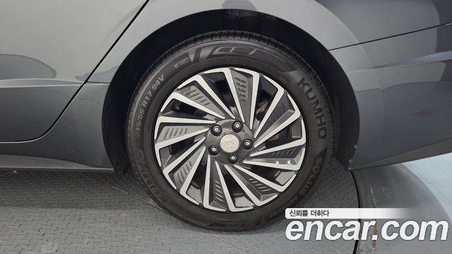 Hyundai Sonata 2022 — photo 7