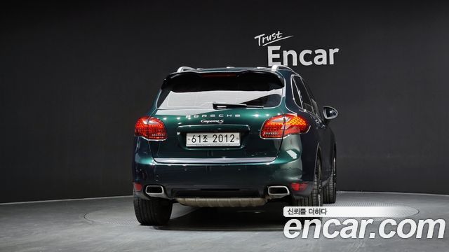 Porsche Cayenne 2011 — photo 4
