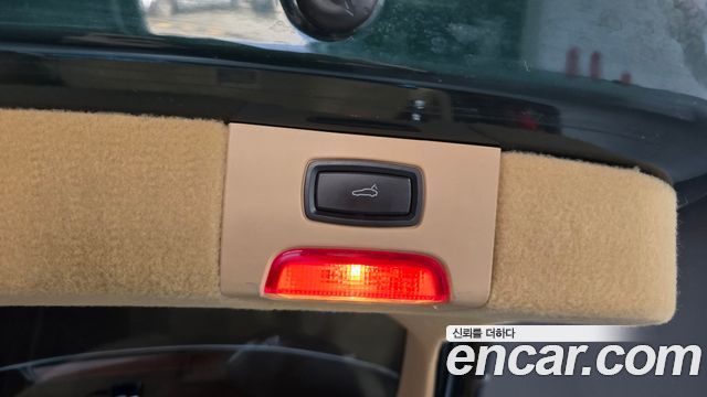 Porsche Cayenne 2011 — photo 20