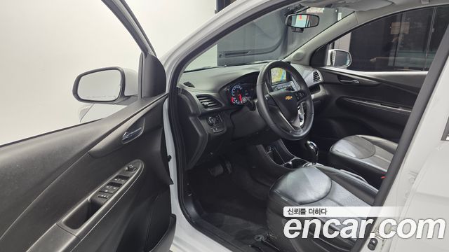 Chevrolet Korea Spark 2018 — photo 10