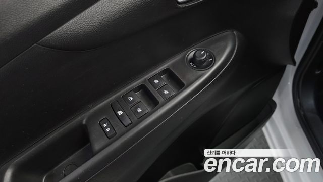 Chevrolet Korea Spark 2018 — photo 20