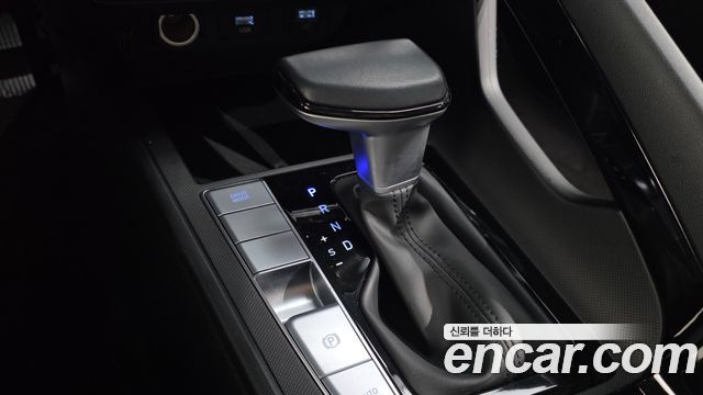 Hyundai AVANTE 2023 — photo 12