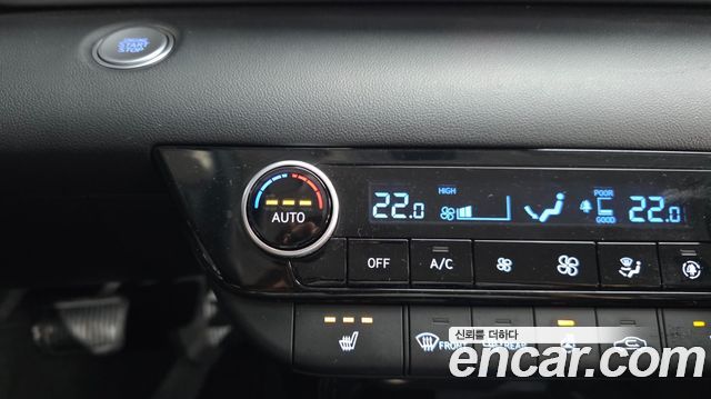 Hyundai AVANTE 2023 — photo 28