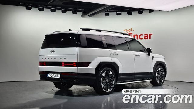 Hyundai Santafe 2025 — photo 2