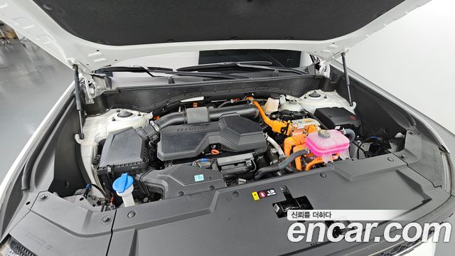 Hyundai Santafe 2025 — photo 6
