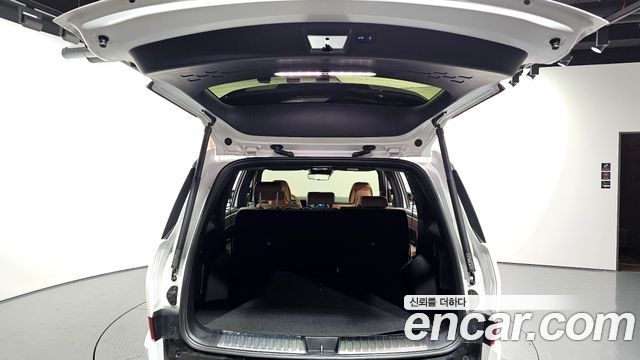 Hyundai Santafe 2025 — photo 26