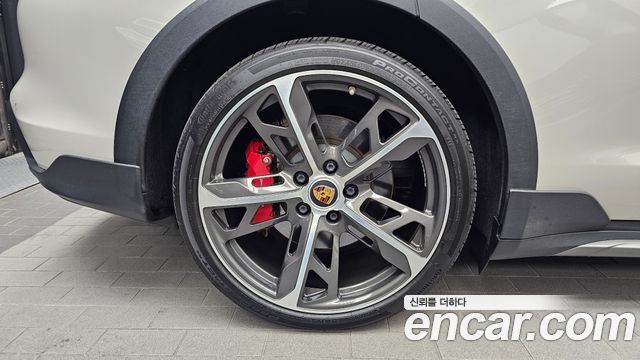 Porsche Taycan 2022 — photo 5