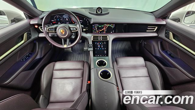 Porsche Taycan 2022 — photo 10