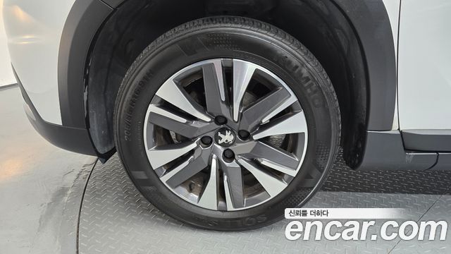 Peugeot 2008 2018 — photo 5