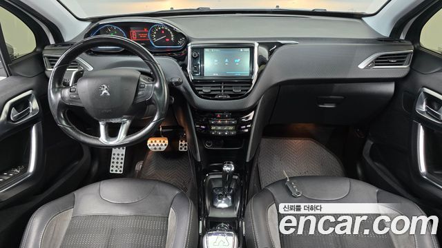 Peugeot 2008 2018 — photo 10